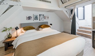 COSY ROOM